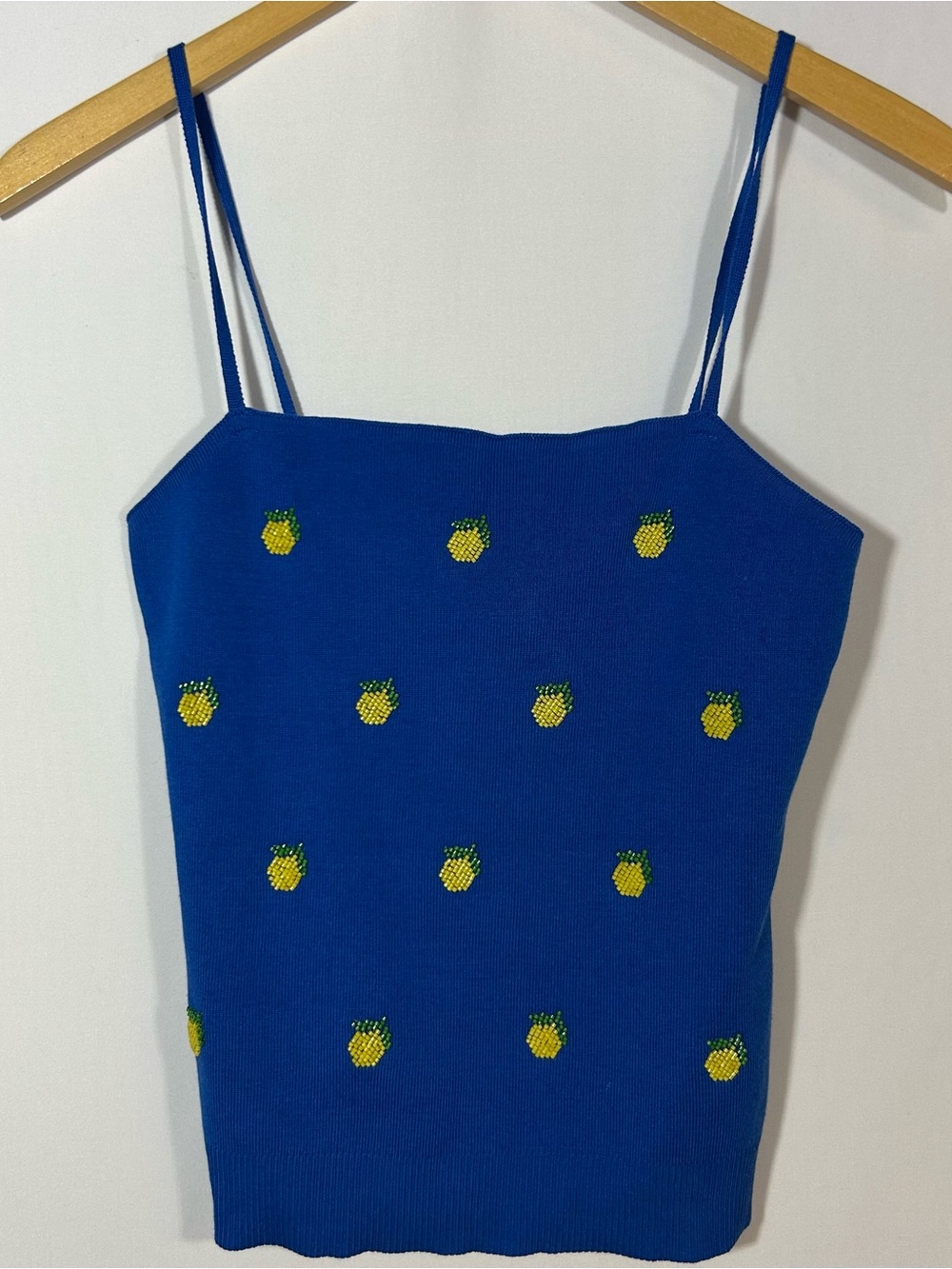 NWT Free Assembly Blue Lemon Print Sleeveless Tank Top Lightweight Knit Beaded